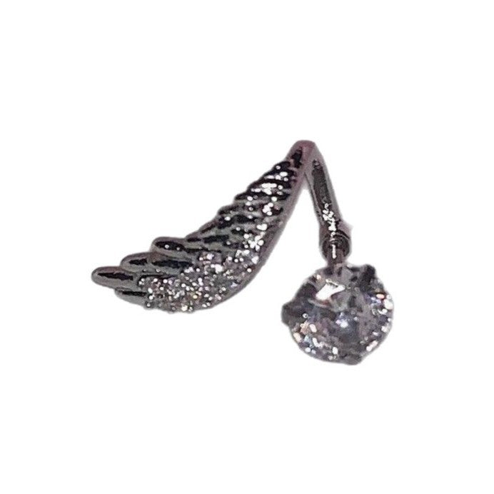 Exquisite Angel Wing Ear Cuff In Titanium Steel