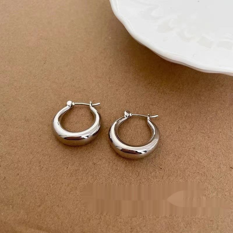 Silver Needle Retro Geometric Metal Earrings Female Niche Temperament