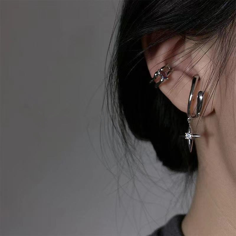 Cool Minimalist Ear Clips For Women In The European And American Style