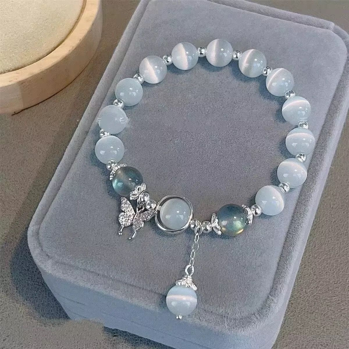 Glass Butterfly Bracelet For Women In Special-interest Design Gray Moonlight Bracelet All-match