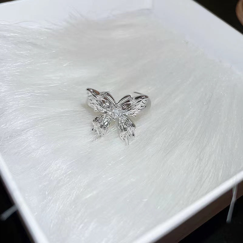 Women's Niche Design Pleated Cold Wind Dark Ring